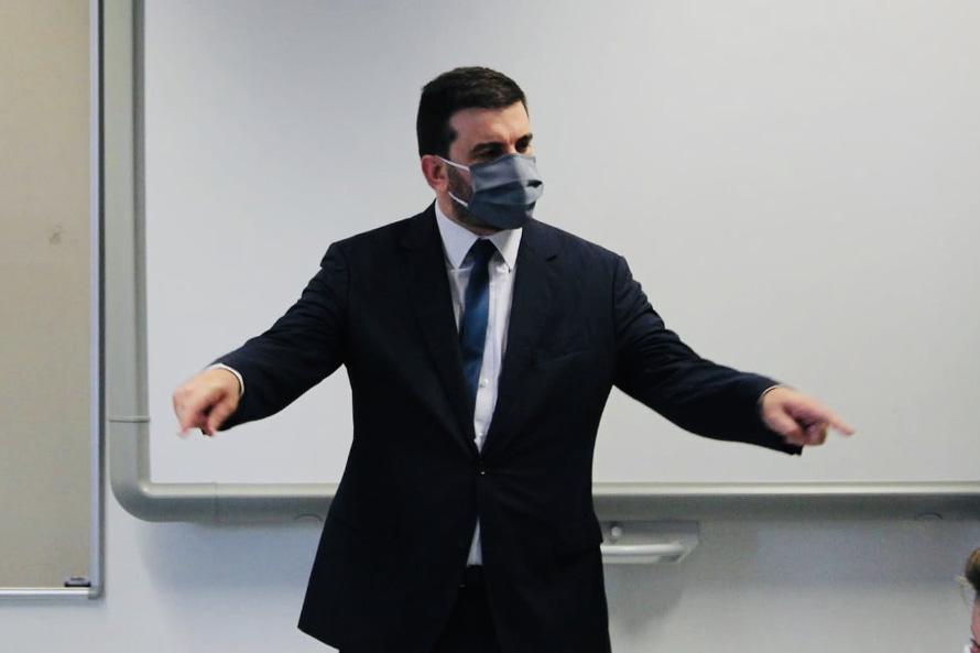 Escolas terão de ser sítios seguros para a retoma “fundamental” das atividades presenciais