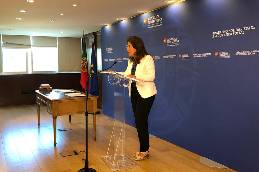 Governo vai duplicar valor da bolsa para trabalhadores com redução temporária de horário de trabalho