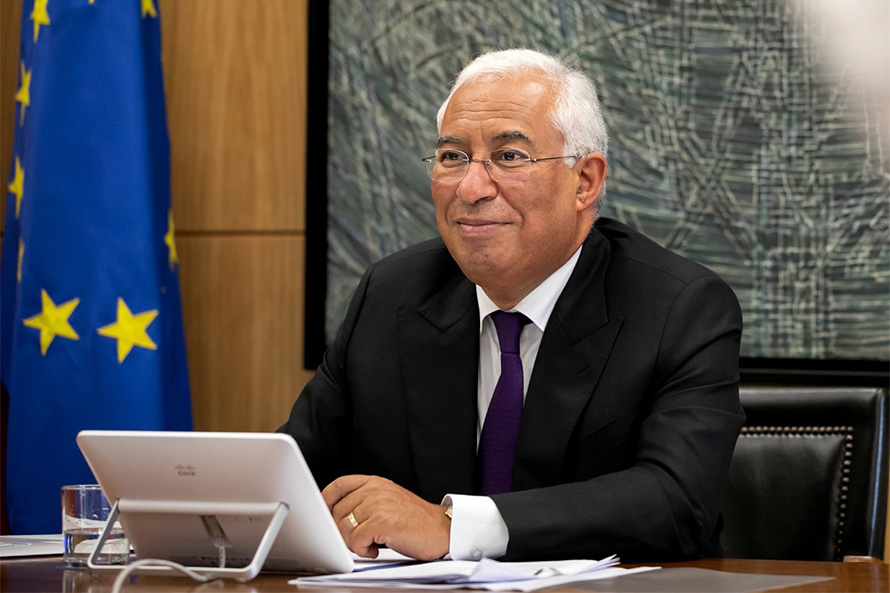PS e António Costa felicitam primeiros eleitos para CCDR