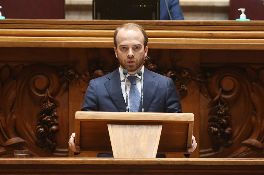 Orçamento prossegue “caminho coerente” do investimento na ciência e educação