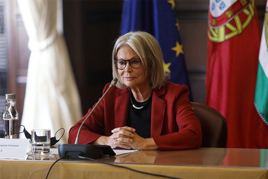 Edite Estrela sublinha “urgência” de uma verdadeira política europeia para migrantes e refugiados