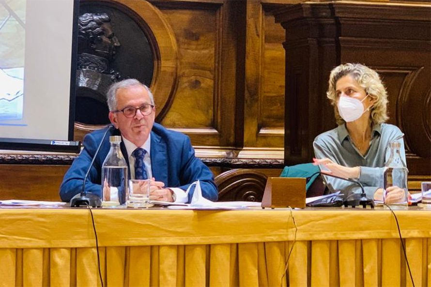 Requalificação de escolas e de unidades de saúde conta com mais 140M€