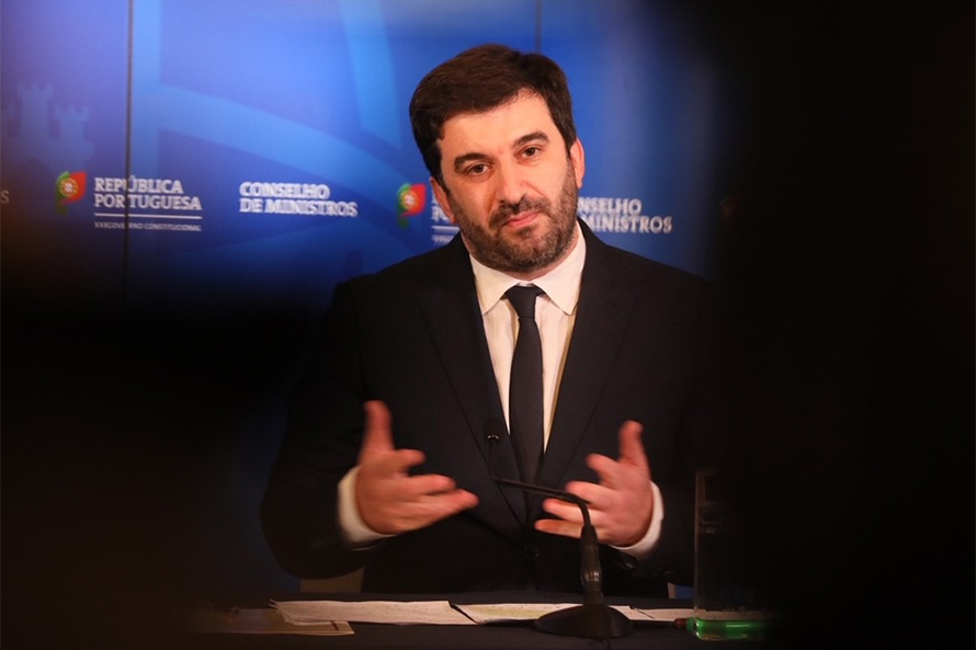 Educação define novo calendário escolar para recuperar pausa letiva