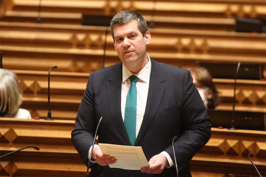 PS salienta importância da ação da UE na gestão do plano de vacinação