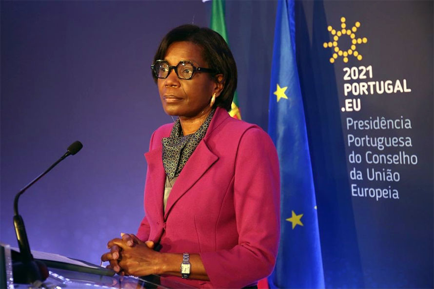 Sociedade deve ajudar a empoderar vítimas de crimes de ódio ou violência de género