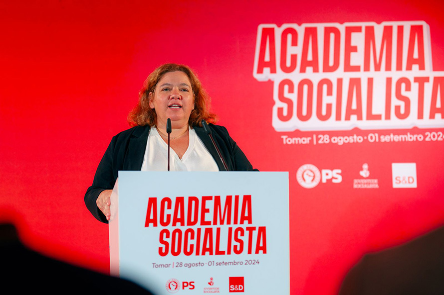 PS não se deixará pressionar nem humilhar para aprovar um orçamento de direita