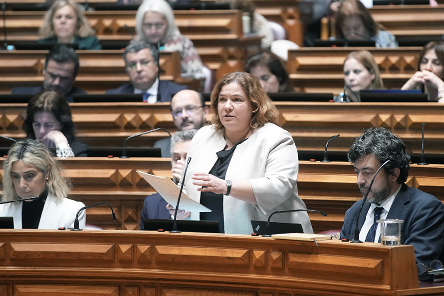 PS reitera falta de transparência do Governo e exige respostas do primeiro-ministro