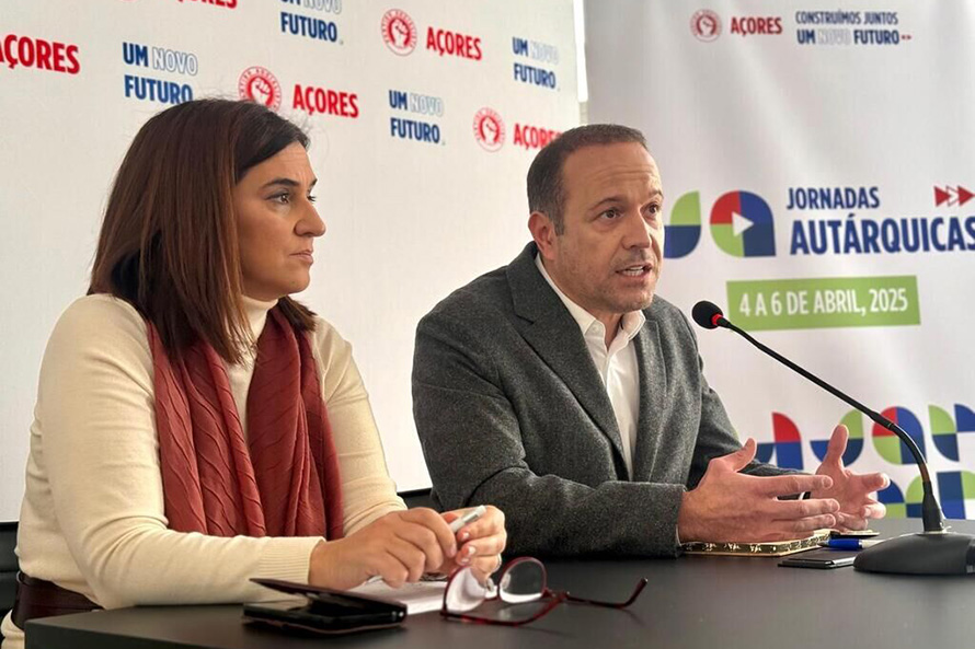 Francisco César destaca aposta do PS na formação autárquica para reforçar a governação local