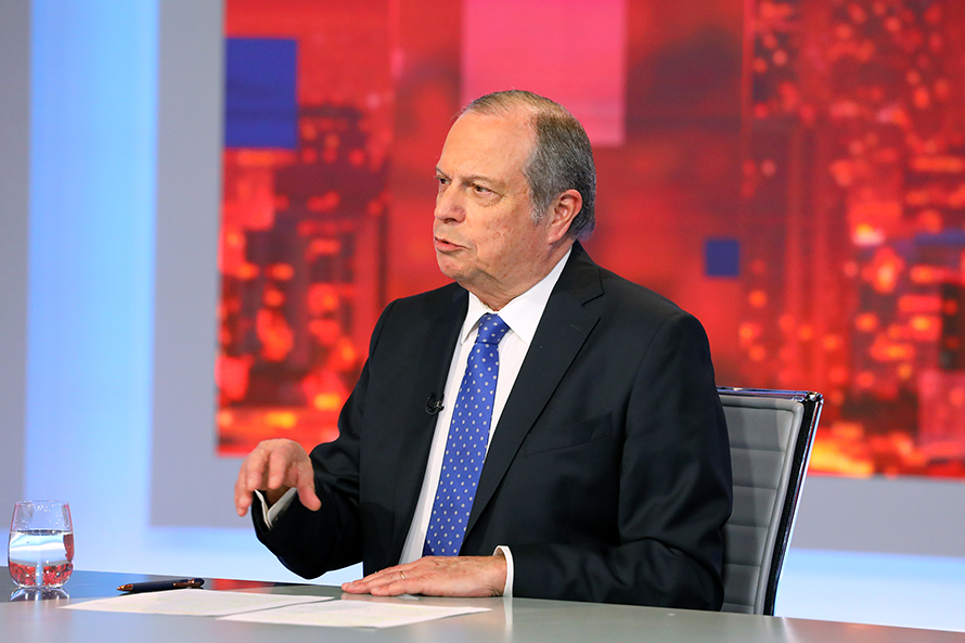 A moção de confiança foi uma demissão antecipada do primeiro-ministro