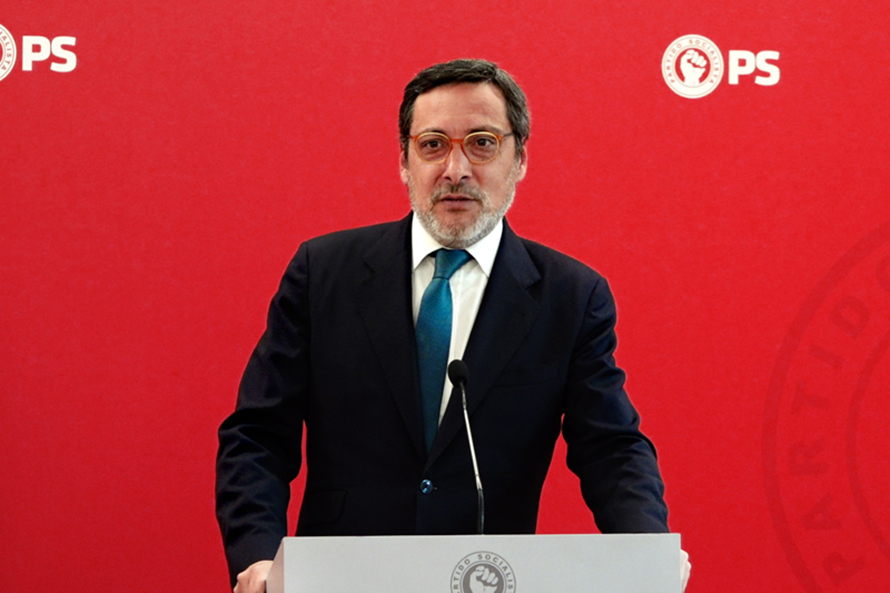 Governo da AD destruiu as contas certas