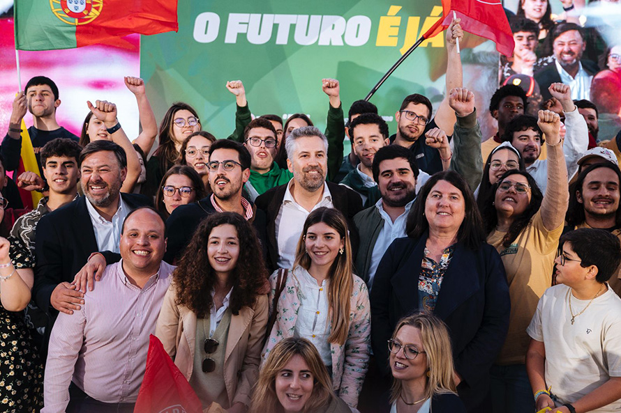 Pedro Nuno Santos apela à concentração de votos para derrotar a AD