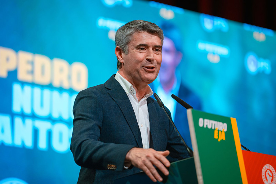 Pedro Nuno Santos é “porta-estandarte” dos valores éticos de uma democracia qualificada