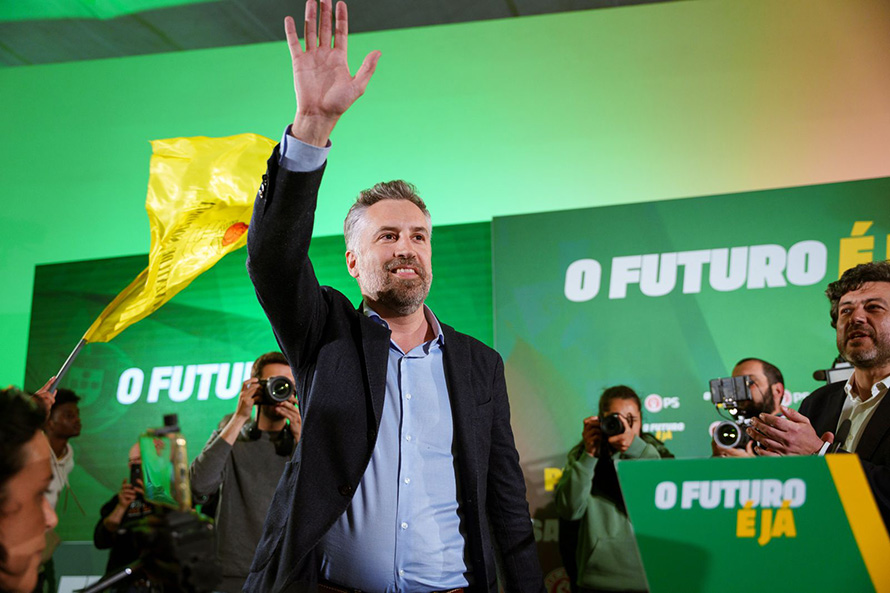 Vamos garantir um governo progressista e derrotar a direita em que “não se pode confiar”