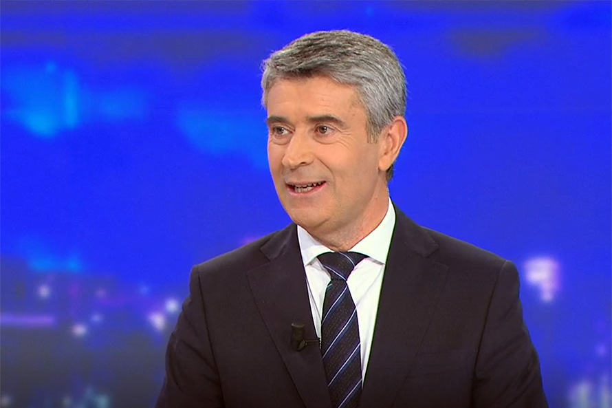 Governo deve rever previsões “erradas” de crescimento