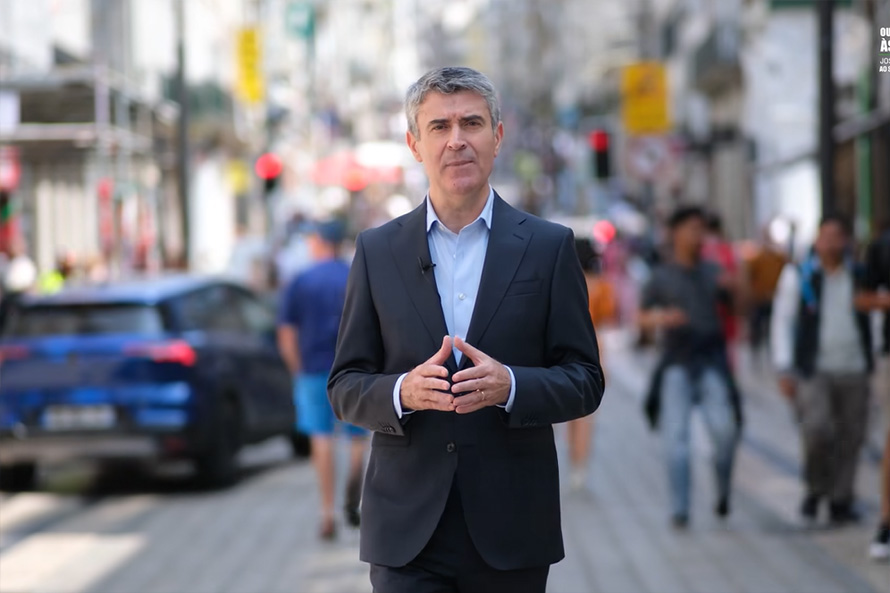 José Luís Carneiro apresenta amanhã candidatura a Secretário-Geral