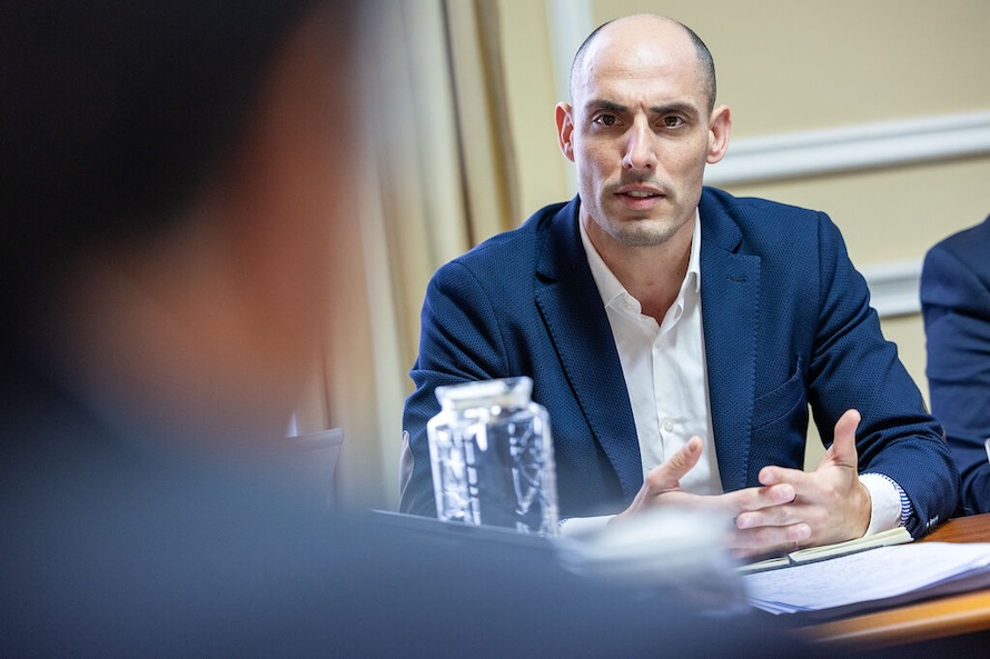 Prejuízos recorde de 83 ME no Grupo SATA provam fracasso da governação de Bolieiro