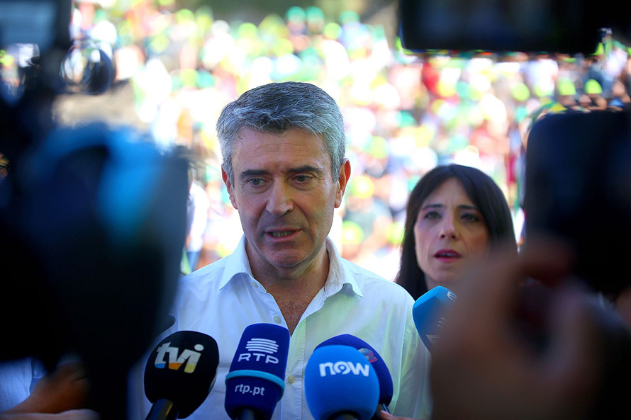 José Luís Carneiro traça “linhas vermelhas” nas alterações à legislação laboral