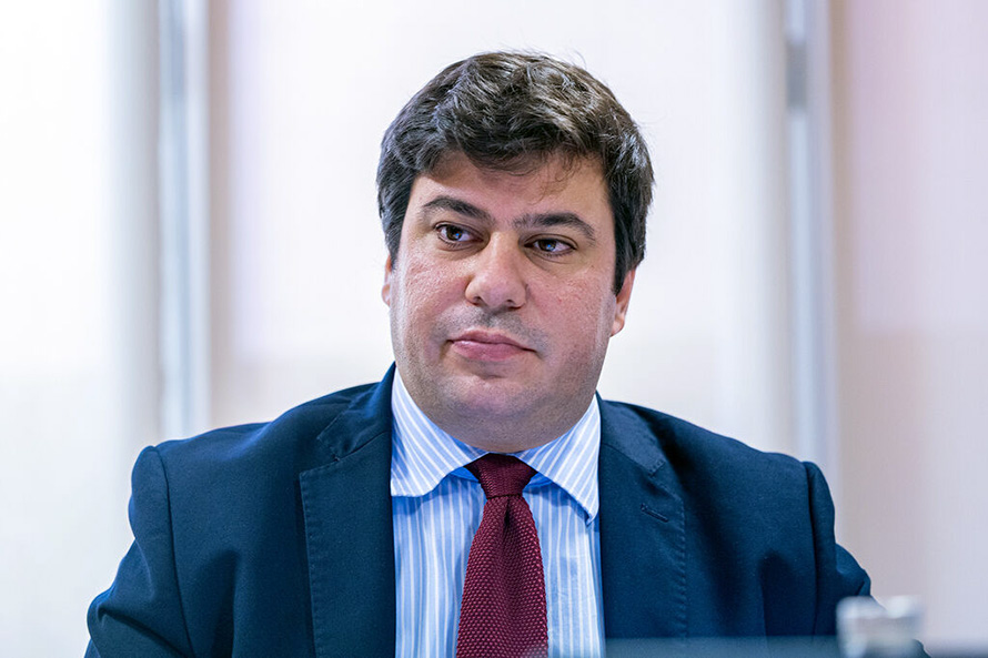 PS/Açores alerta para falhas na execução na Saúde e cortes na Educação