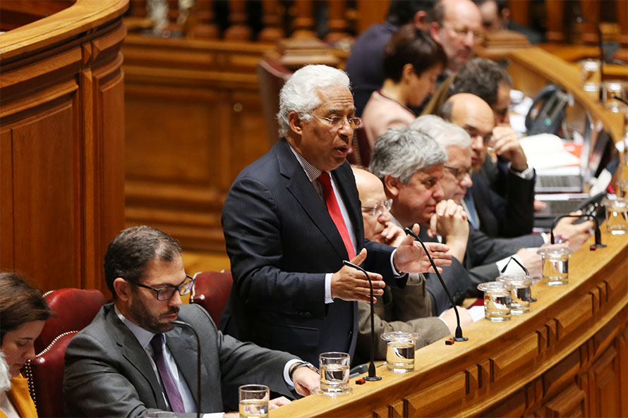 Redução dos passes sociais foi medida poderosa para aumentar o uso do transporte público