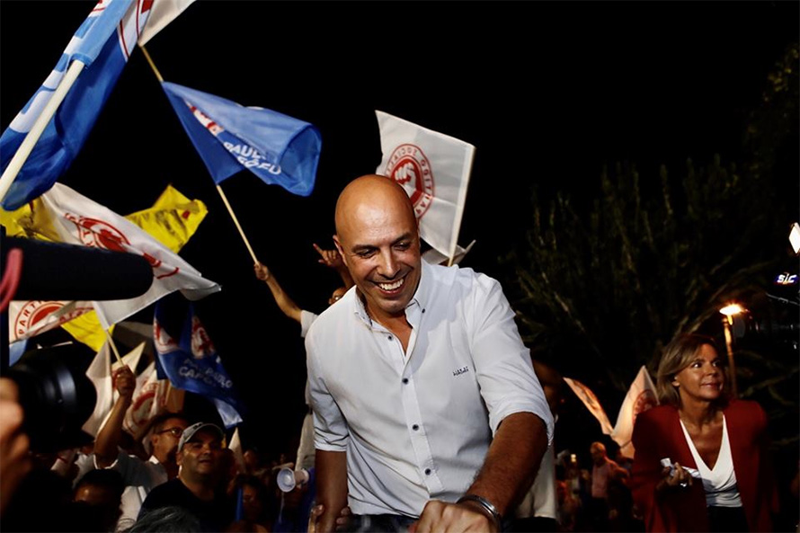 PS triplica votação e conquista 19 deputados