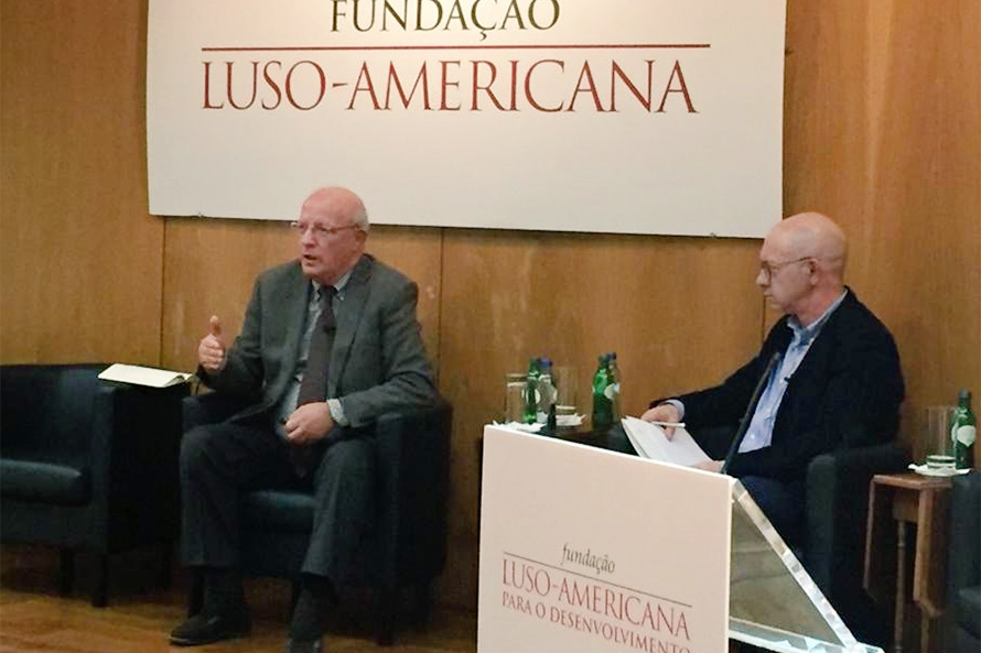 Reforçar a política Europeia de Segurança e Defesa é robustecer o pilar europeu da NATO