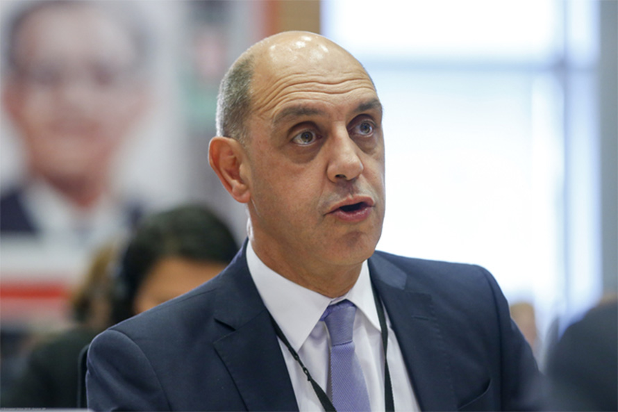 Manuel Pizarro inicia nos Açores roteiro para levantamento do setor das pescas