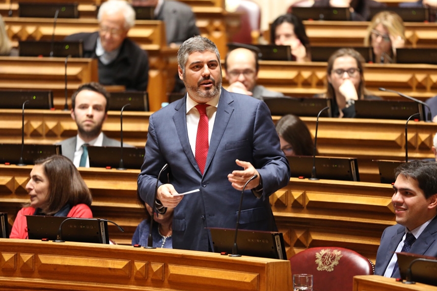 Programa de redução tarifária nos transportes reforçado com 20 milhões de euros