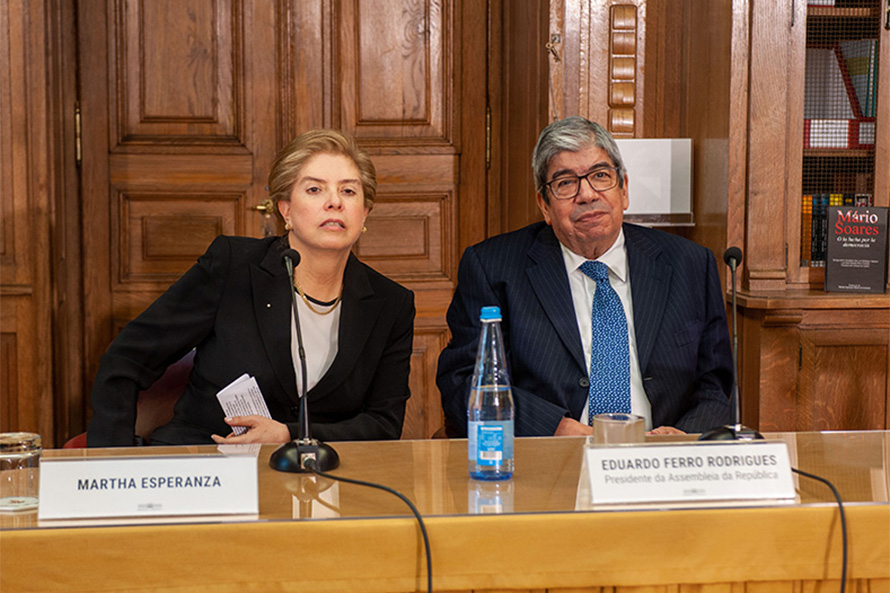 Ferro Rodrigues recorda Mário Soares: “esteve sempre do lado certo”