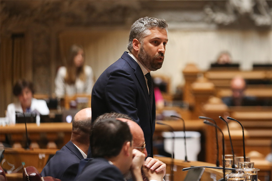 Orçamento vai abrir um novo ciclo de investimento na ferrovia e na habitação