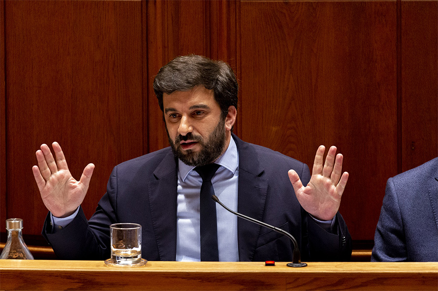 Orçamento para 2020 fortalece e amplia equidade no sistema educativo