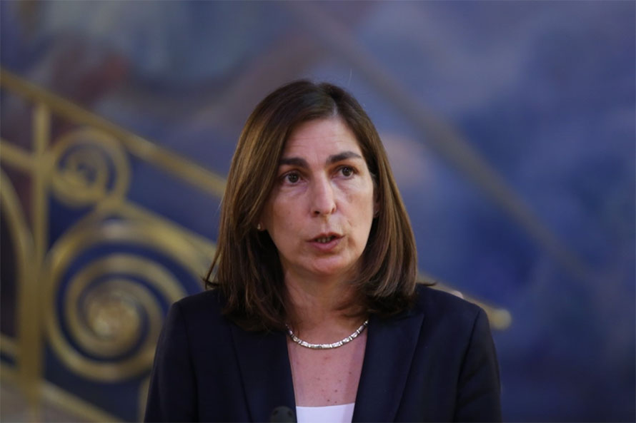 Governo deu “resposta ambiciosa” à crise em contraste com cortes da direita