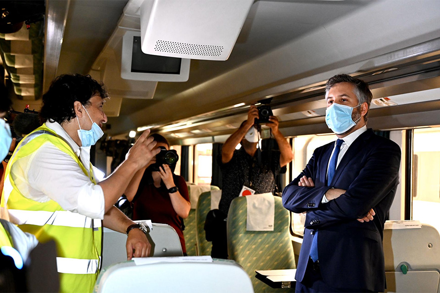 CP aumenta oferta com requalificação de material circulante adquirido a Espanha