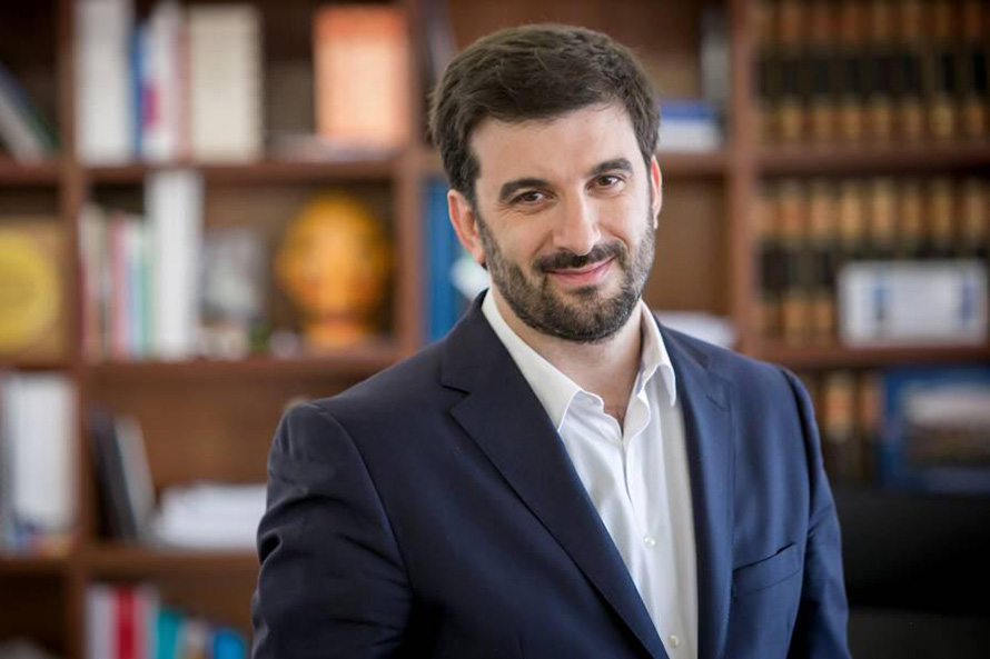 Escolas vão contratar 900 técnicos para planos de apoio aos alunos