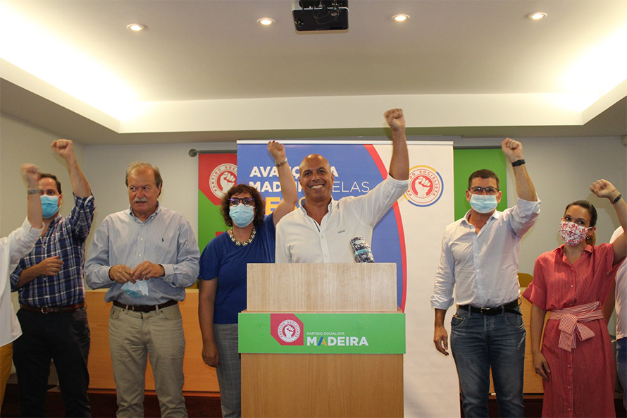 Paulo Cafôfo eleito presidente do PS-Madeira