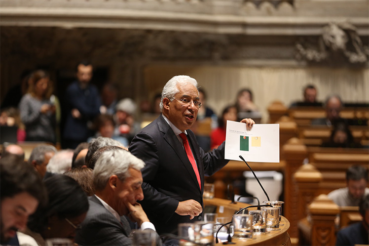 Portugal converge hoje com a UE porque rompeu com o caminho da direita