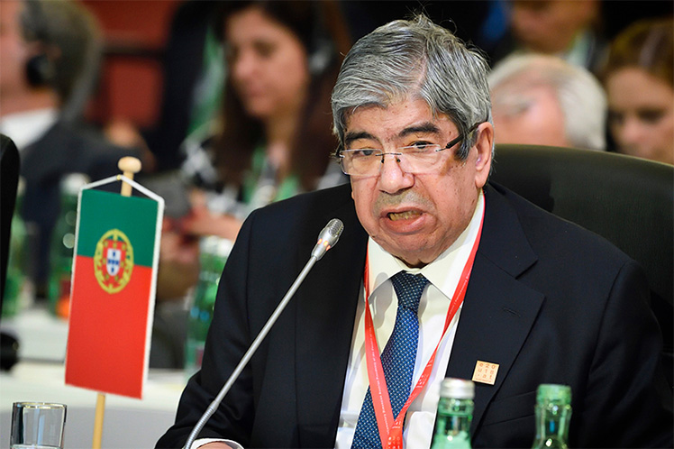 Parlamentos devem “expor a leveza” dos argumentos nacionalistas