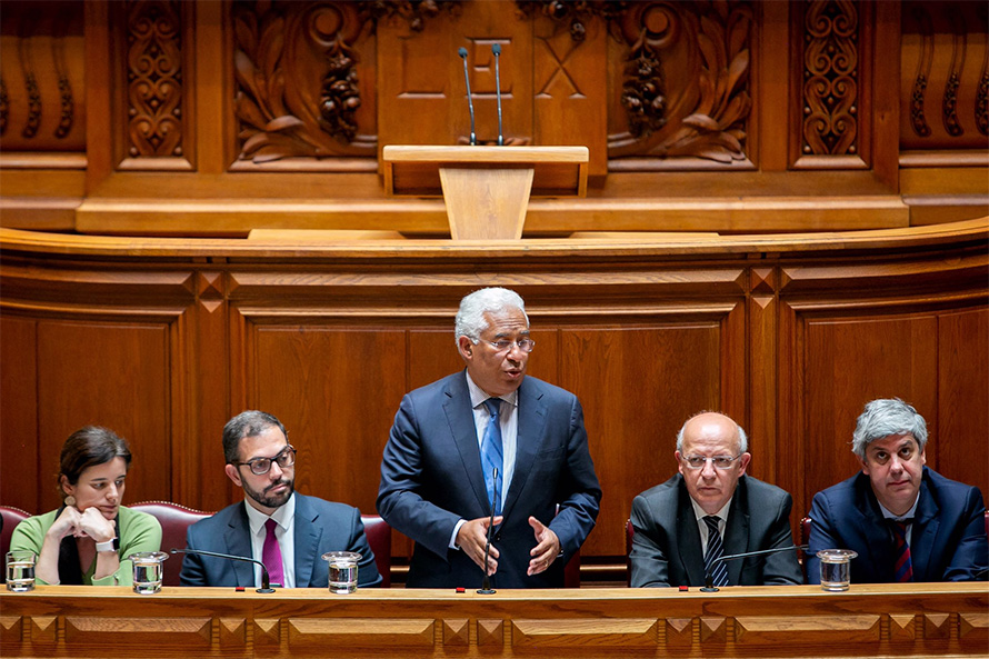 Governo garante proteção à comunidade portuguesa e defende eleições livres e justas
