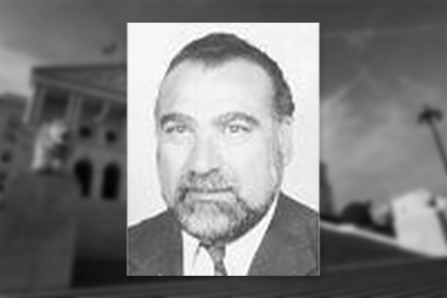 Parlamento homenageia ex-deputado do PS Carlos Cordeiro