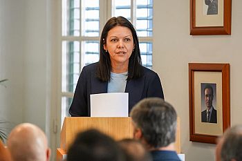 Socialistas contestam venda do Hospital Nélio Mendonça e defendem acolhimento de altas problemáticas e cuidados continuados