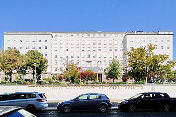 PS questiona ministra da Saúde sobre atrasos que comprometem Estratégia Nacional de Combate ao Cancro