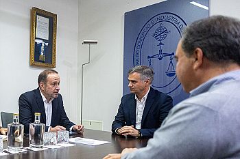 PS/Açores propõe plano para apoiar empresas, reforçar turismo e dar estabilidade à economia