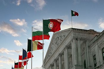 Deputados socialistas querem avaliação de modelos existentes e iniciativas inovadoras para atrair jovens para as Forças Armadas