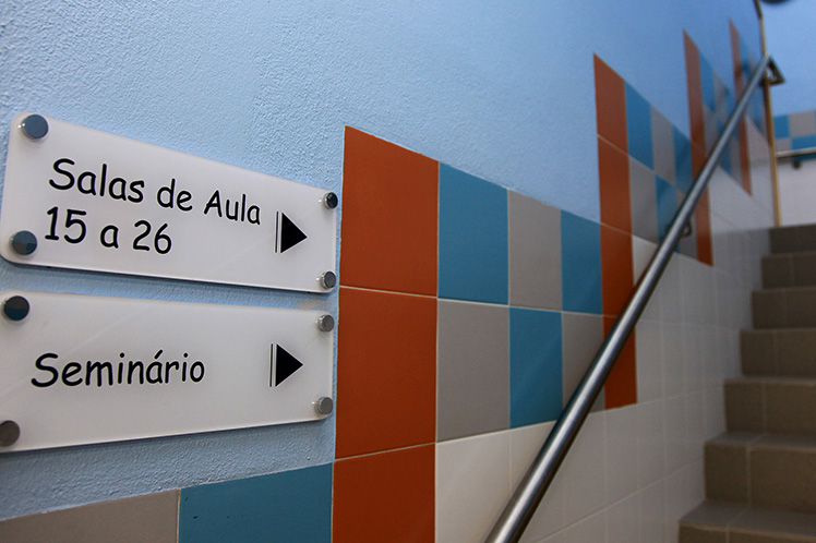 Portugal apresenta progresso sustentado na educação