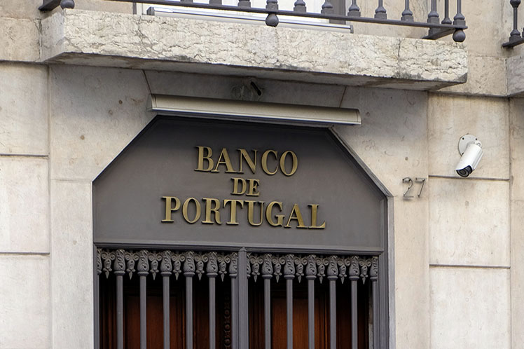 Governo está empenhado na estabilização do sistema financeiro