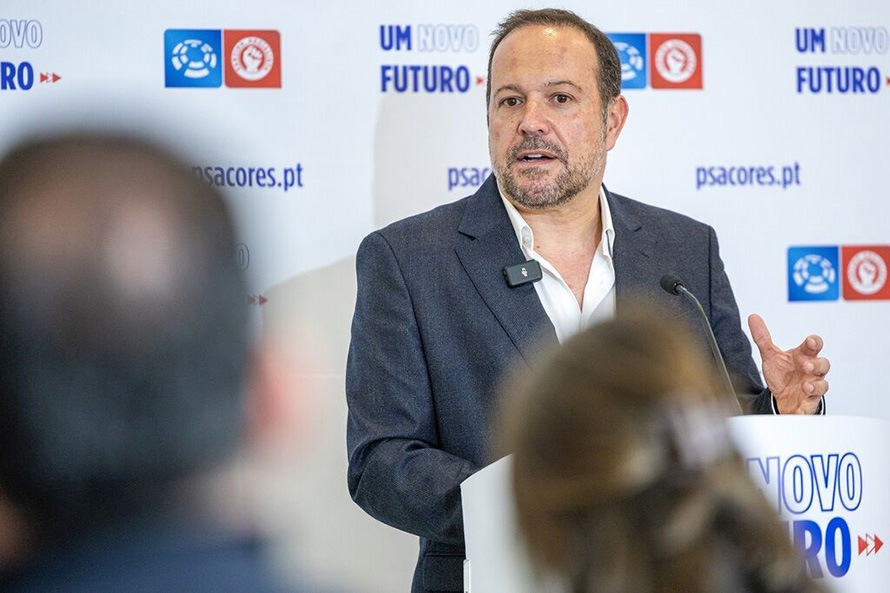 Francisco César alerta para “prejuízo histórico” da SATA e acusa Governo Regional de “má gestão e opacidade”