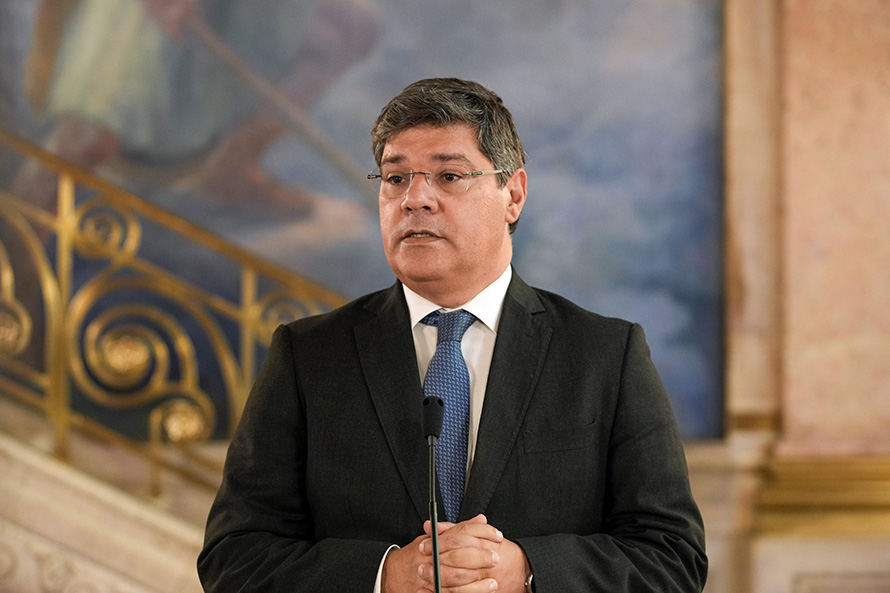PSD uniu-se ao Chega para violar a lei nos diplomas da nacionalidade e dos estrangeiros