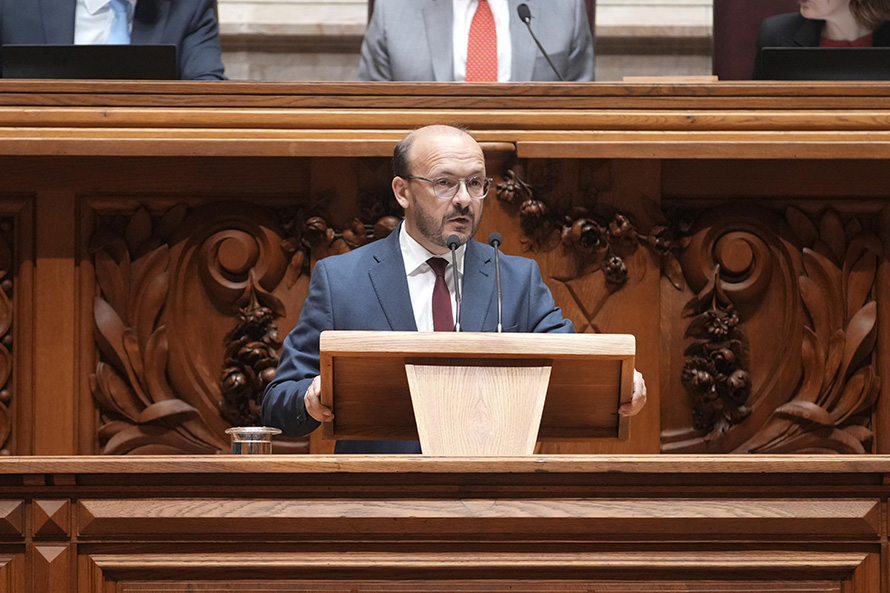 PS quer regular o jogo focando-se na saúde pública, proteção dos consumidores e coesão territorial