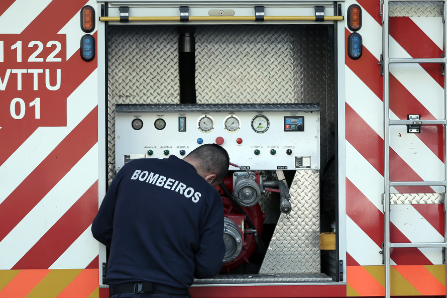 Proposta do PS para reforçar apoio às Associações Humanitárias de Bombeiros foi rejeitada
