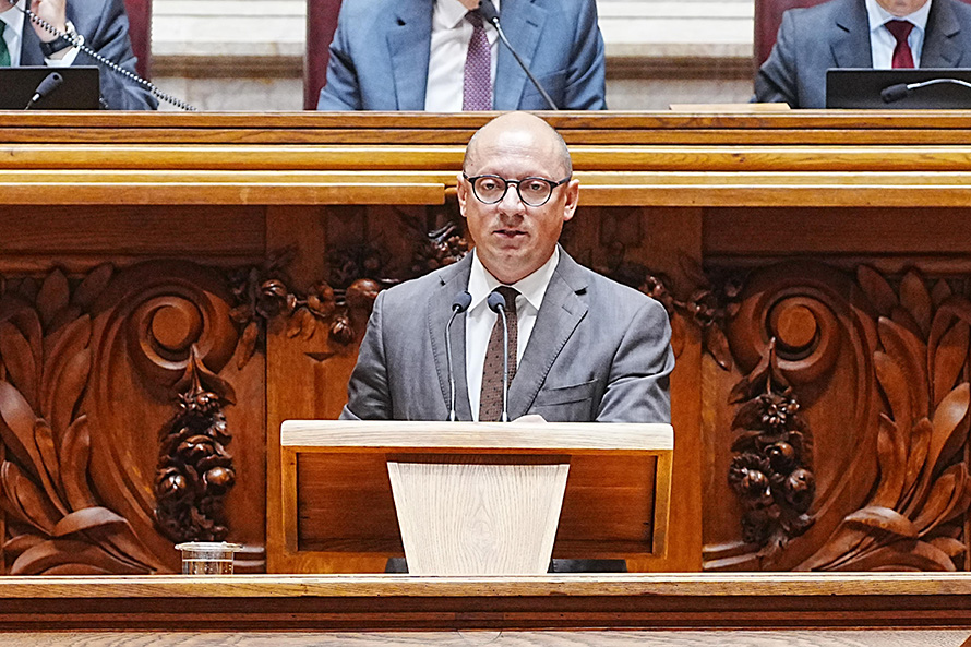 PS defende uma ampla auscultação nacional sobre a regionalização