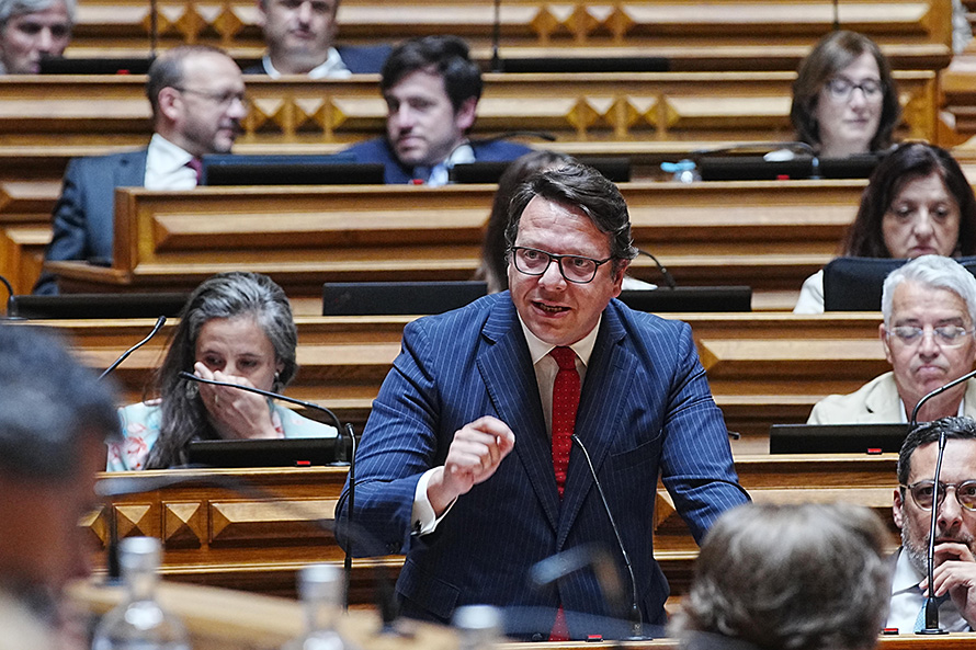 PS questiona ministra da Saúde sobre agravamento dos constrangimentos nas urgências do Alto Alentejo